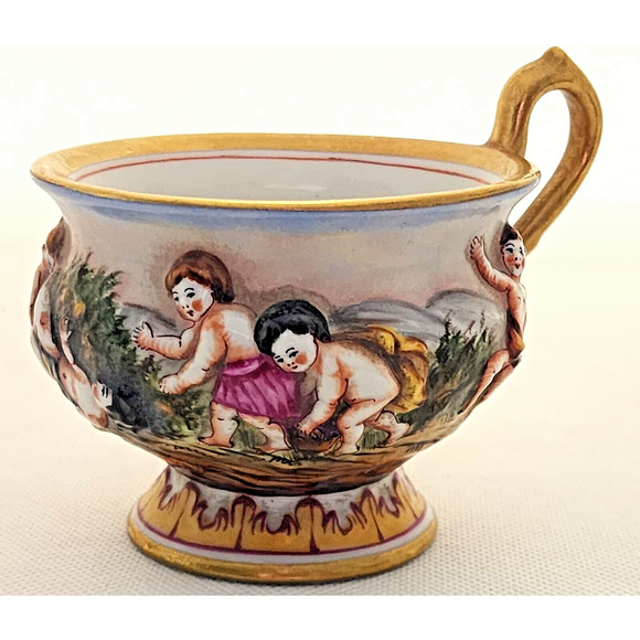 CUP & SAUCER-VON SCHIERHOLZ-CAPRI-3D Embossed-Cherubs-Unique Set-Gold Trim - Picture 4 of 16
